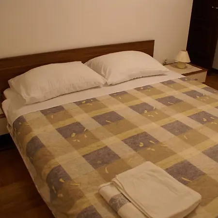 Aleksandar Apartman